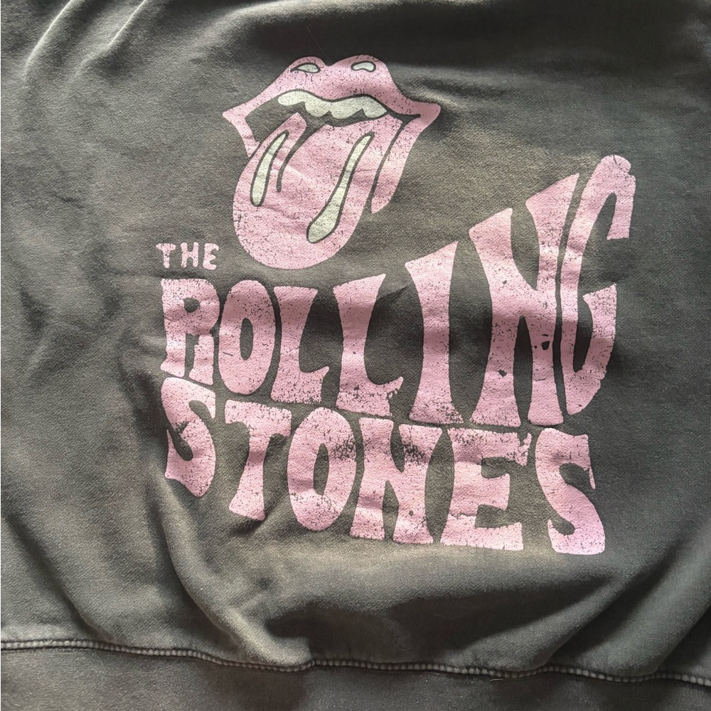 Live Nation Gray Rolling Stones Sweatshirt - purchased at Dennys.